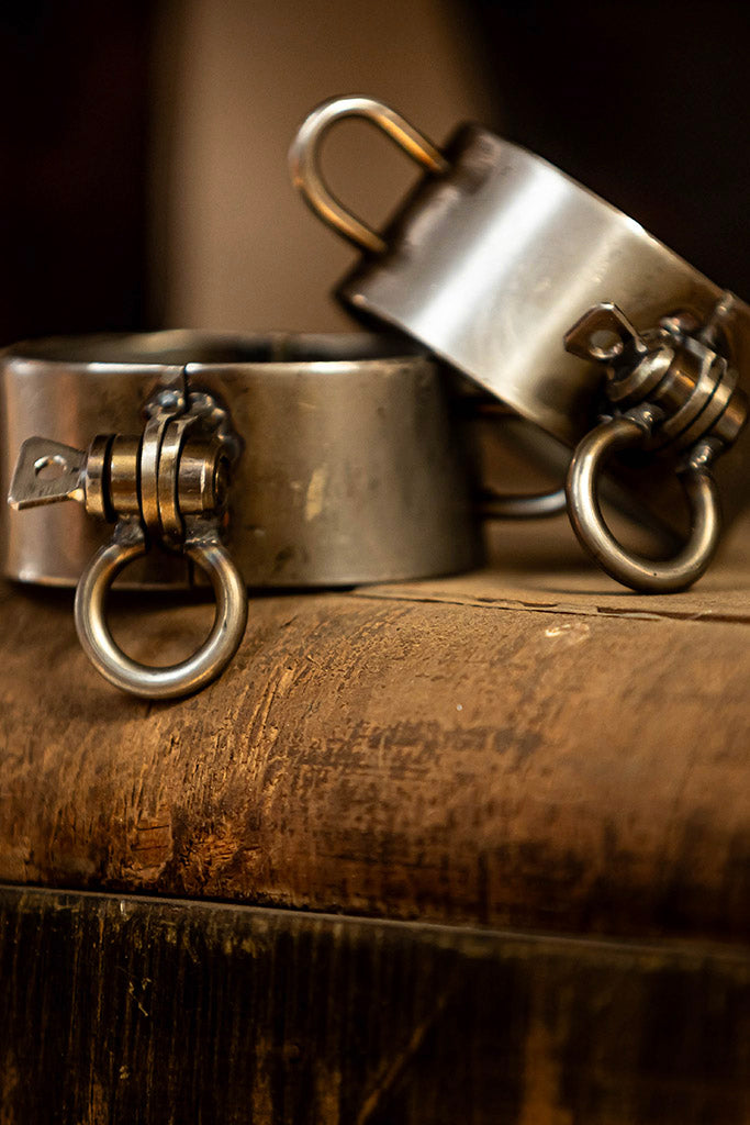 Dungeon Ankle cuffs